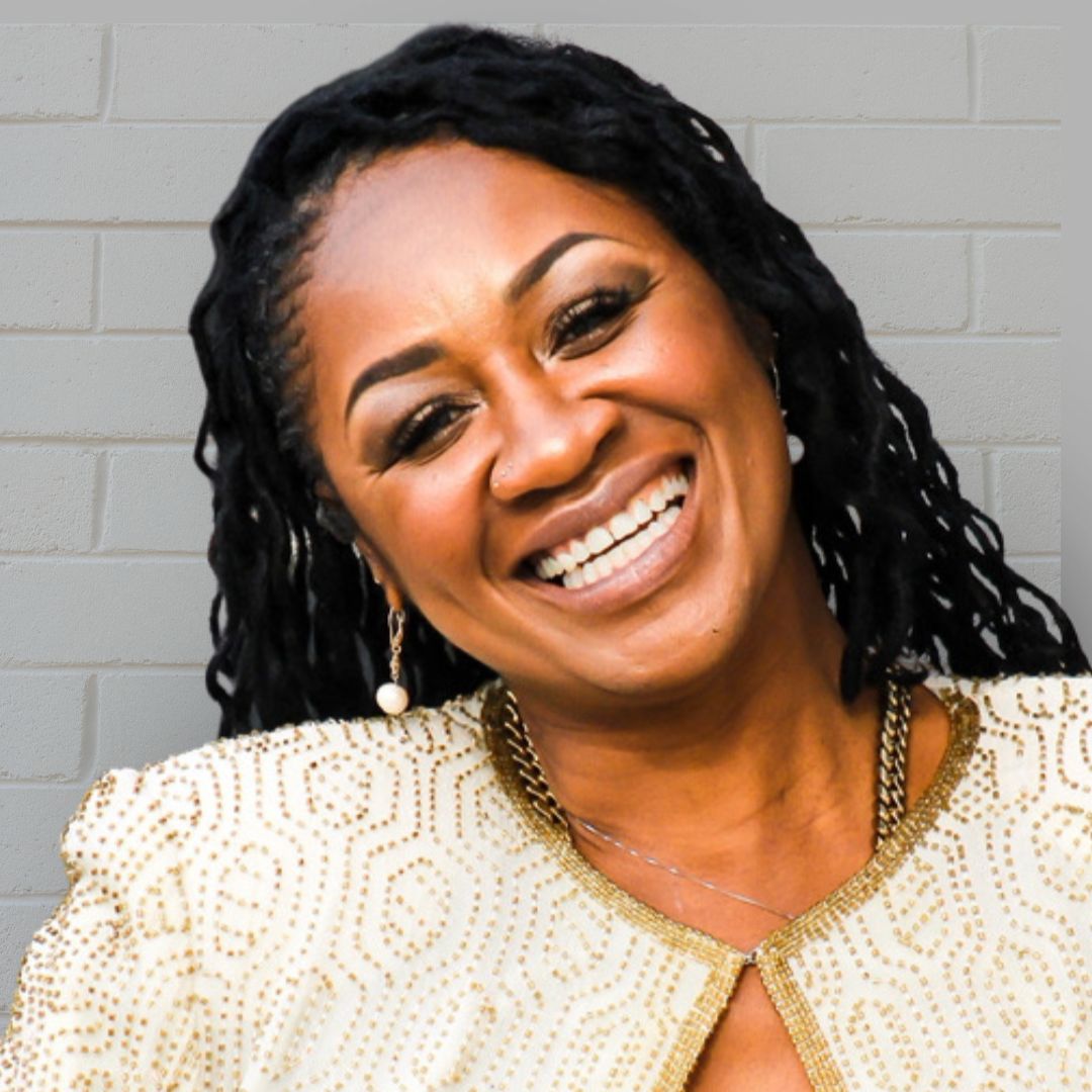 Dynell Wiggins, Master Lash and Brow Esthetician